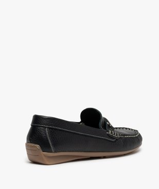Mocassins femme en cuir à talon plat et barrette métallique dessus uni vue4 - GEMO (CASUAL) - GEMO