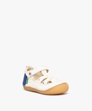 Chaussures premiers pas bébé garçon en cuir à motifs avec scratch et bout fermé - Kickers vue2 - KICKERS - GEMO