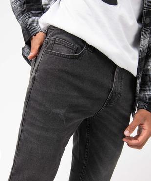 Jean homme coupe Slim délavé plissé sur les cuisses vue2 - GEMO 4G HOMME - GEMO