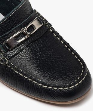 Mocassins femme en cuir à talon plat et barrette métallique dessus uni vue6 - GEMO (CASUAL) - GEMO