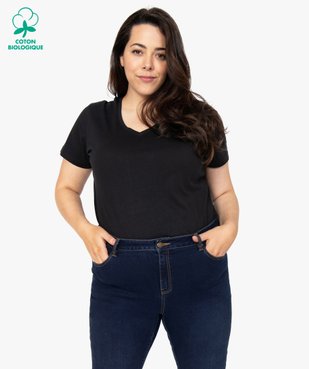 Tee-shirt femme à manches courtes et col V vue1 - Nikesneakers (G TAILLE) - Nikesneakers