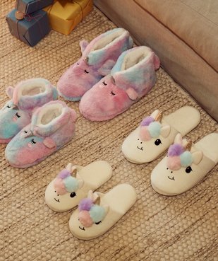 Chaussons fille boots en forme de licorne vue6 - Nikesneakers (ENFANT) - Nikesneakers