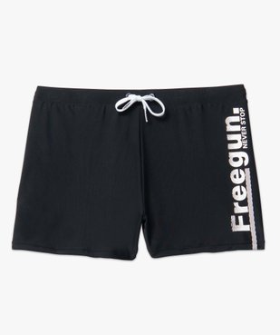 Maillot de bain homme forme boxer avec inscription - Freegun vue4 - FREEGUN - GEMO