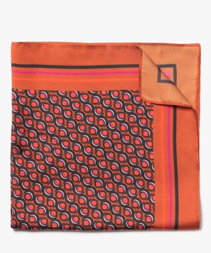 Foulard carré en satin à motif femme vue2 - GEMO 4G FEMME - GEMO