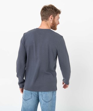 Tee-shirt homme à manches longues à col boutonné vue3 - GEMO (HOMME) - GEMO