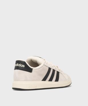 Baskets basses en cuir suédé Grand Court 00s K femme - Adidas vue4 - ADIDAS - GEMO