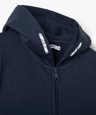 Sweat garçon uni à capuche avec fermeture zippée vue2 - GEMO (JUNIOR) - GEMO