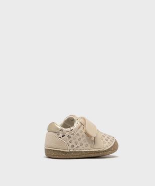 Chaussures de parc à motifs fleuris scintillants bébé fille - Alma vue5 - ALMA - GEMO
