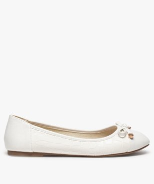 Ballerines femme à bout droit et nœud assorti Dessus matière synthétique avec reliefs imitation croco vue1 - GEMO(URBAIN) - GEMO