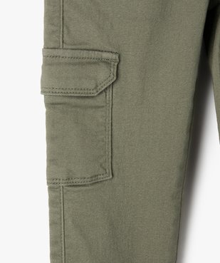 Pantalon fille avec poches à rabat sur les cuisses vue3 - GEMO C4G FILLE - GEMO