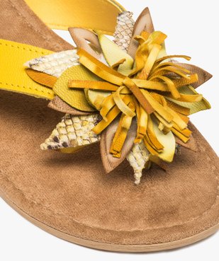 Sandales femme à entre-doigts et fleur en cuir vue6 - GEMO (CASUAL) - GEMO