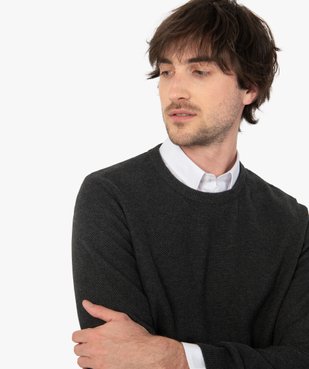 Pull homme uni en maille fantaisie vue2 - GEMO (HOMME) - GEMO