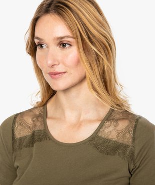 Tee-shirt femme à manches courtes avec épaules en dentelle vue2 - GEMO (MAILLE) - GEMO
