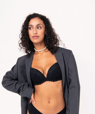 Soutien-gorge push-up en dentelle vue1 - GEMO(HOMWR FEM) - GEMO