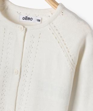 Gilet court avec détails ajourés bébé fille vue2 - GEMO(BEBE DEBT) - GEMO