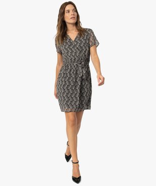 Robe femme imprimée à fines rayures pailletées vue1 - GEMO(FEMME PAP) - GEMO