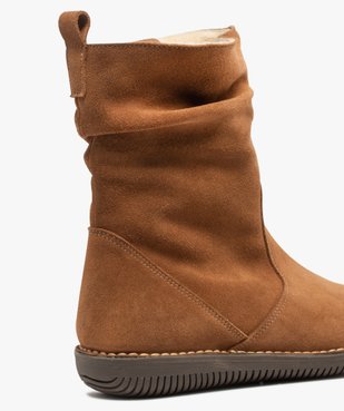 Boots fourrées femme à talon plat dessus cuir retourné uni vue6 - GEMO (CASUAL) - GEMO
