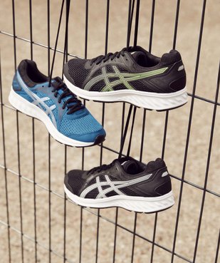 Baskets homme en mesh avec bandes colorées sur les côtés – Asics vue6 - ASICS - GEMO