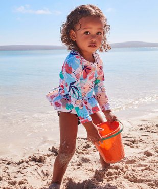 Tee-shirt anti UV bain bébé fille à motifs fleuris vue1 - GEMO(BEBE DEBT) - GEMO