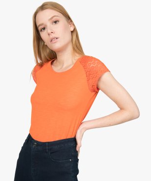 Tee-shirt femme à manches dentelle contenant du coton bio vue2 - GEMO C4G FEMME - GEMO