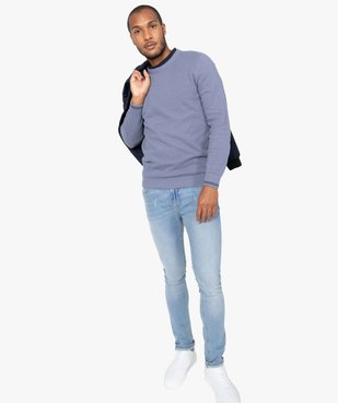 Pull homme à col rond en maille fantaisie et liserés au poignet vue6 - GEMO (HOMME) - GEMO