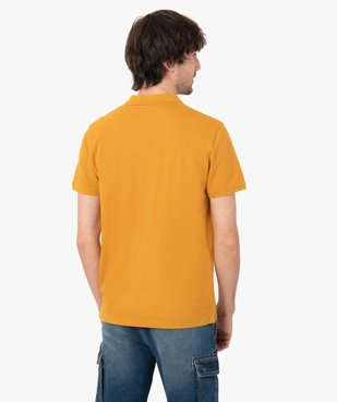 Polo homme à manches courtes en maille piquée vue3 - GEMO (HOMME) - GEMO