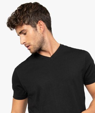 Tee-shirt homme à manches courtes et col V vue1 - GEMO (HOMME) - GEMO