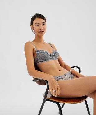 Soutien-gorge à armatures forme corbeille en dentelle vue12 - GEMO(HOMWR FEM) - GEMO