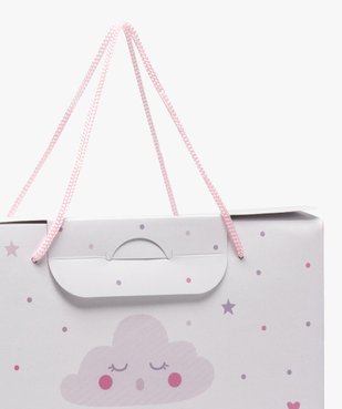 Boite cadeau bébé fille avec motif nuage en carton recyclé vue2 - GEMO(BB COUCHE) - GEMO