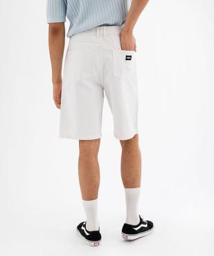 Bermuda en jean coloré coupe large homme vue3 - GEMO 4G HOMME - GEMO