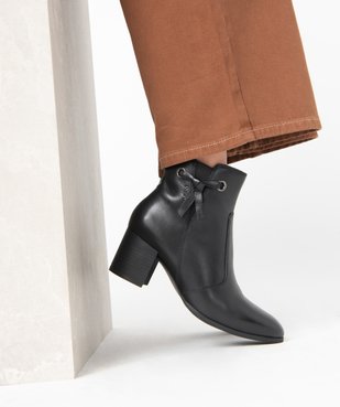Boots femme dessus cuir uni à talon carré – Pierre Cardin vue1 - PIERRE CARDIN D - GEMO