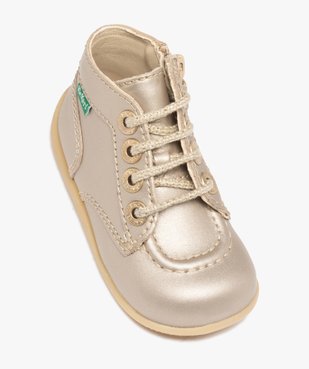 Chaussures premiers pas bébé fille en cuir imprimé fleuri - Kickers vue5 - KICKERS - GEMO