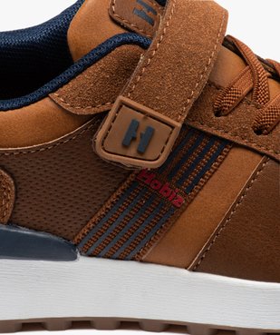Baskets garçon style jogger avec détails en suédine et à scratch  vue6 - HOBIZ - GEMO