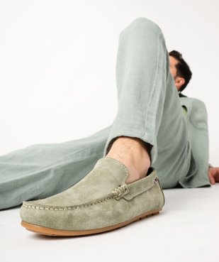 Mocassins homme unis dessus en cuir suédé à semelle crantée vue1 - GEMO (CASUAL) - GEMO