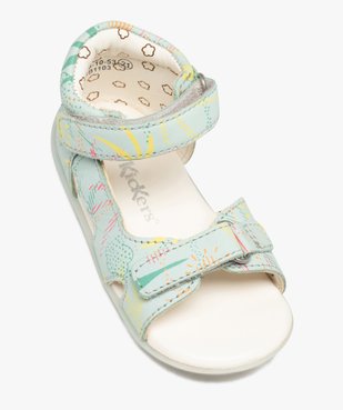 Sandales bébé fille en cuir imprimé coloré avec brides à scratch - Kickers vue5 - KICKERS - GEMO