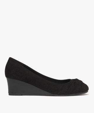 Ballerines femme en suedine a talon compense et bout drape