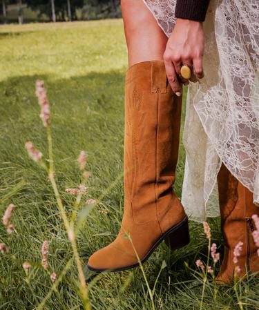 Bottes dessus cuir velours esprit Santiag femme - Tanéo marron | GEMO