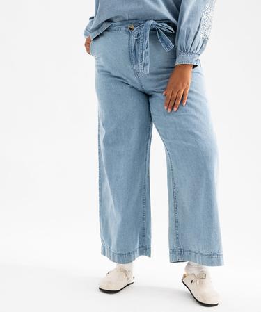 Jean Large Fille 2025 – Taille Élastique Confort, Denim Doux, Jambe Ample, Style Décontracté & Tendance
