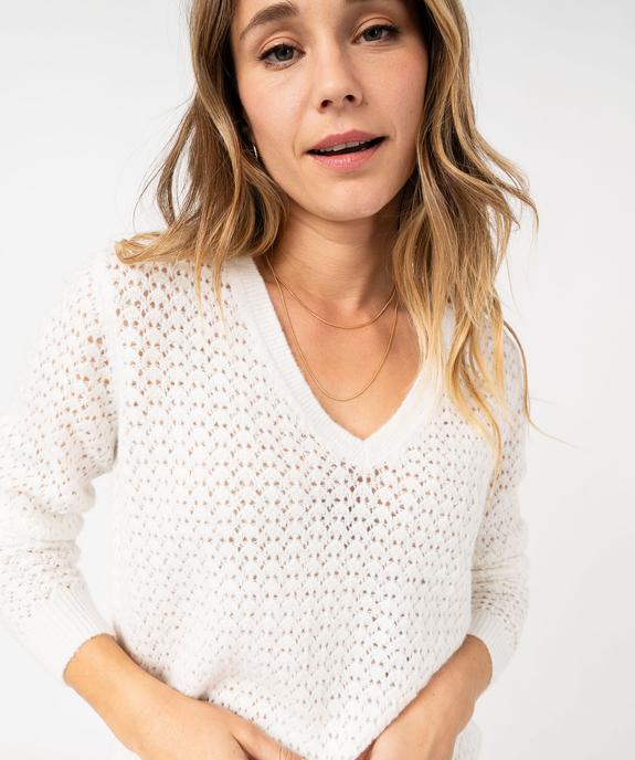 Pull col V en maille ajourée femme vue2 - GEMO 4G FEMME - GEMO