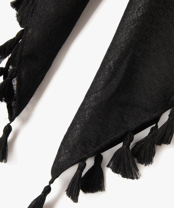 Foulard uni en maille texturée et finitions pompons femme  vue2 - GEMO 4G FEMME - GEMO