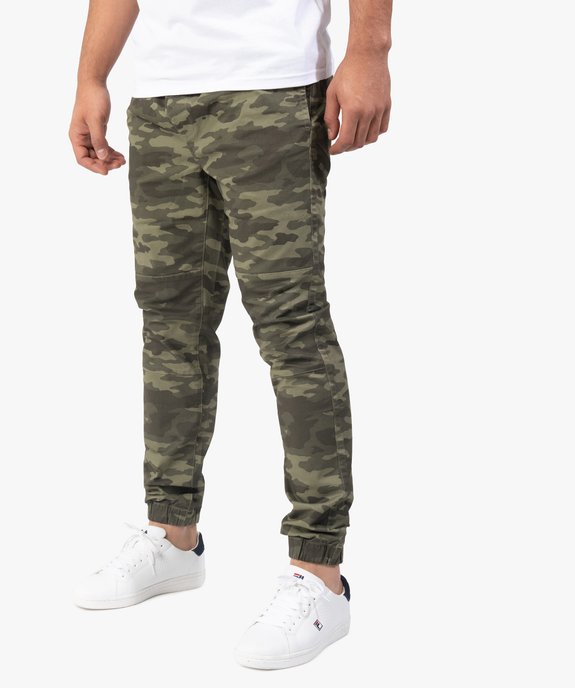 Pantalon homme coupe straight esprit cargo imprimé camouflage vue1 - GEMO (HOMME) - GEMO