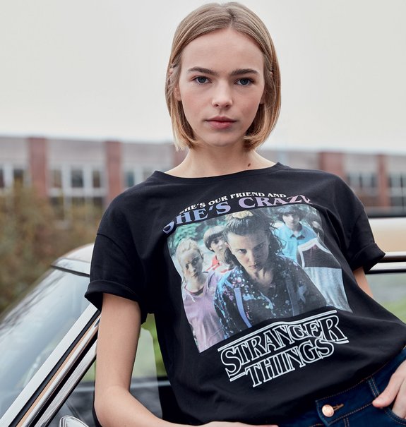 Tee-shirt femme avec motif photo – Stranger Things vue5 - STRANGER THINGS - GEMO