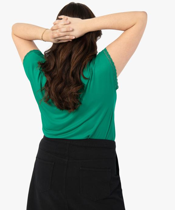 Tee-shirt femme grande taille à manches courtes et col V et dentelle  vue3 - GEMO 4G GT - GEMO