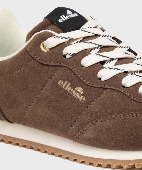 Baskets dessus suédine avec patch métallisé au talon femme - Ellesse vue6 - ELLESSE - GEMO