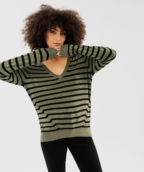 Pull rayé à col V avec boutons aux poignets femme vue1 - GEMO 4G FEMME - GEMO