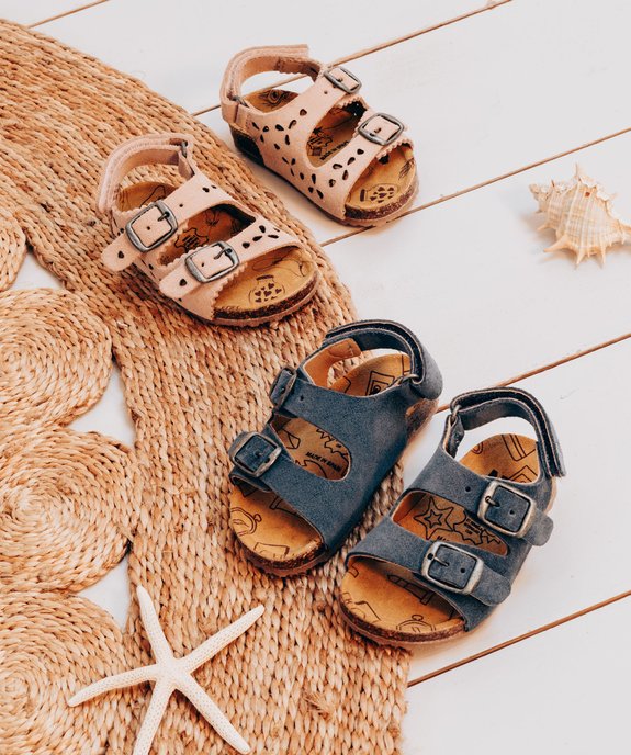Sandales bébé fille en cuir suédé à larges brides détail ajouré et bride talon scratch - NA! vue6 - NA! - GEMO