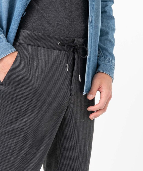 Pantalon homme à motif pied de poule avec taille ajustable vue2 - GEMO (HOMME) - GEMO